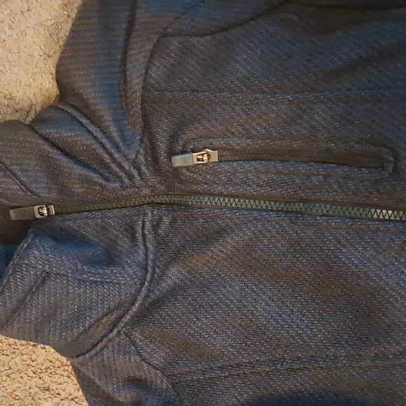 Athleta Woman  Dark Charcoal  Fitted Zip Up - Picture 3 of 4